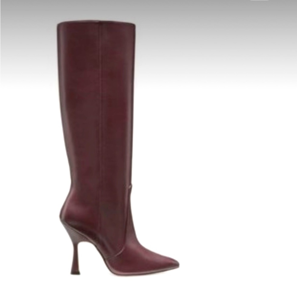 Stuart Weitzman Parton 100 boot in brown. Brand new in the box!